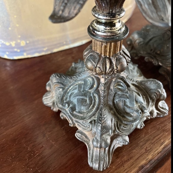 Ornate, beautiful candle holders - Picture 5 of 6